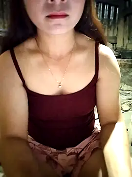 Snapshot of Cute-flowers chatting on 04-27-26, 12:47 Cute-flowers online show from 04-27-26, 12:47