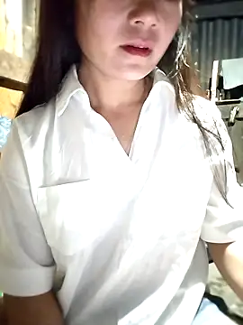 Snapshot of Cute-flowers chatting on 04-09-26, 01:28 Cute-flowers online show from 04-09-26, 01:28