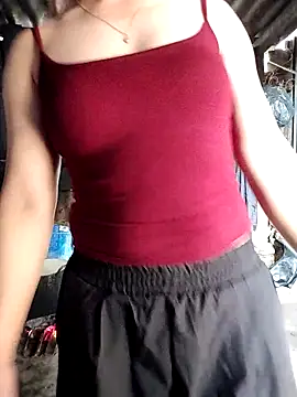 Snapshot of Cute-flowers chatting on 04-29-26, 01:10 Cute-flowers online show from 04-29-26, 01:10