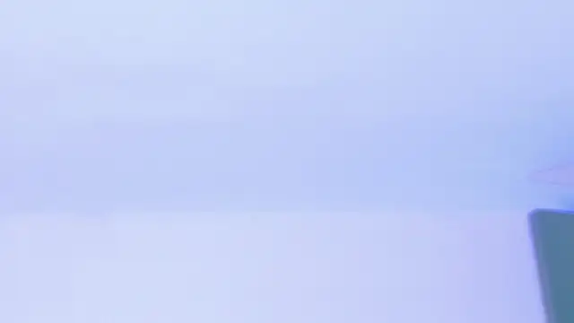 Snapshot of KylieVennet chatting on 05-17-26, 05:18 KylieVennet online show from 05-17-26, 05:18