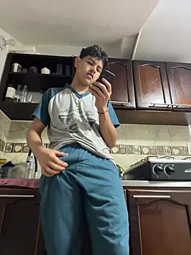 Snapshot of juanma759 chatting on 04-02-26, 04:13 juanma759 online show from 04-02-26, 04:13