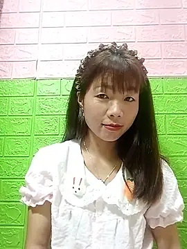 Snapshot of AmyLinee01 chatting on 06-26-26, 03:40 AmyLinee01 online show from 06-26-26, 03:40