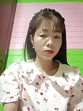 Snapshot of AmyLinee01 chatting on 05-31-26, 05:35 AmyLinee01 online show from 05-31-26, 05:35