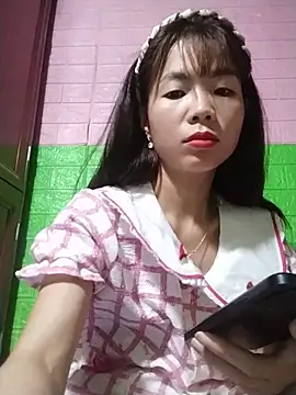 Snapshot of AmyLinee01 chatting on 05-26-26, 10:52 AmyLinee01 online show from 05-26-26, 10:52