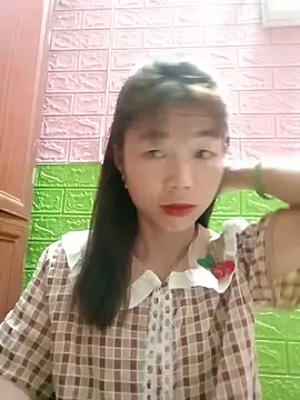 Snapshot of AmyLinee01 chatting on 06-19-26, 08:09 AmyLinee01 online show from 06-19-26, 08:09