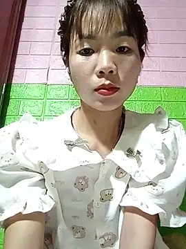 Snapshot of AmyLinee01 chatting on 05-31-26, 05:51 AmyLinee01 online show from 05-31-26, 05:51