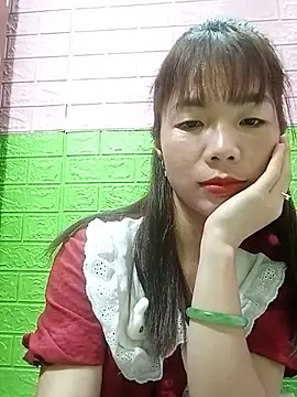 Snapshot of AmyLinee01 chatting on 07-11-26, 12:11 AmyLinee01 online show from 07-11-26, 12:11