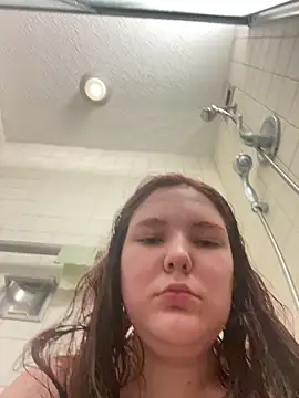 Snapshot of redgrl85 chatting on 03-21-26, 07:20 redgrl85 online show from 03-21-26, 07:20