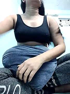 Snapshot of babygirl6263 chatting on 03-23-26, 12:38 babygirl6263 online show from 03-23-26, 12:38