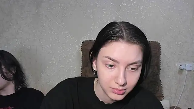 Snapshot of muuur_love231 chatting on 06-29-26, 04:39 muuur love231 online show from 06-29-26, 04:39