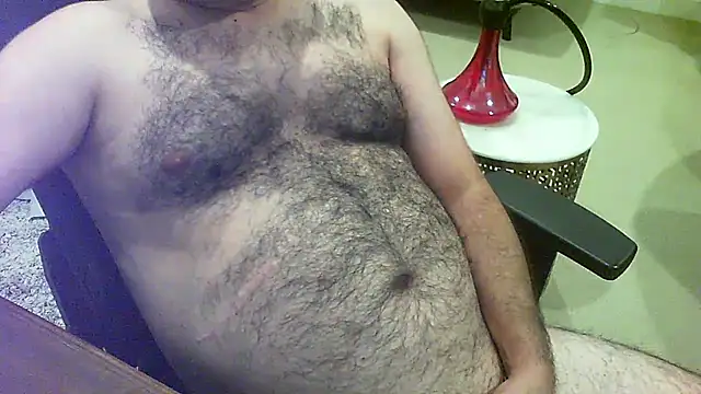 Snapshot of ziziaus chatting on 05-08-26, 02:21 ziziaus online show from 05-08-26, 02:21