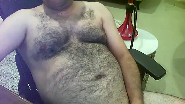 Snapshot of ziziaus chatting on 04-30-26, 12:12 ziziaus online show from 04-30-26, 12:12