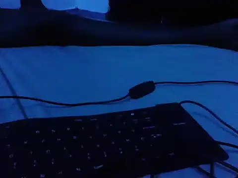 Tiny2453 online show from 03-21-26, 08:46