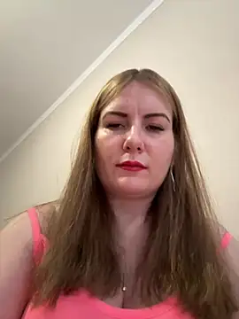 Snapshot of Susan_Wright chatting on 05-28-26, 10:54 Susan Wright online show from 05-28-26, 10:54