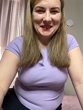 Snapshot of Susan_Wright chatting on 06-13-26, 12:58 Susan Wright online show from 06-13-26, 12:58