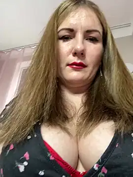 Snapshot of Susan_Wright chatting on 06-26-26, 11:05 Susan Wright online show from 06-26-26, 11:05