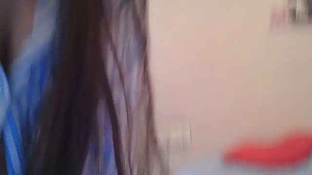 Snapshot of mery_lou20252 chatting on 06-16-26, 08:42 mery lou20252 online show from 06-16-26, 08:42