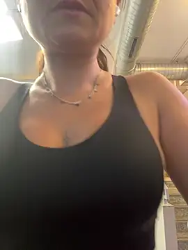 Supremegirlvibes online show from 06-24-26, 06:50