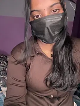 miss eyekiller12 online show from 05-19-26, 06:15