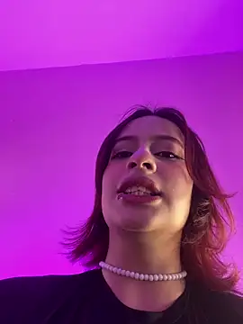 steffmontespink18 online show from 05-28-26, 01:28