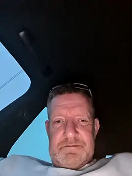 Notiesfuk online show from 06-26-26, 09:20