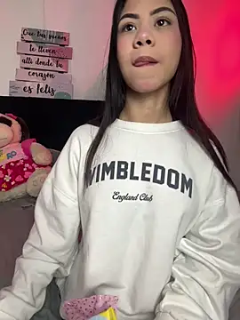 Miia coollins online show from 04-15-26, 03:16