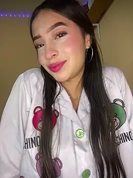 Itze Mua online show from 04-14-26, 12:48