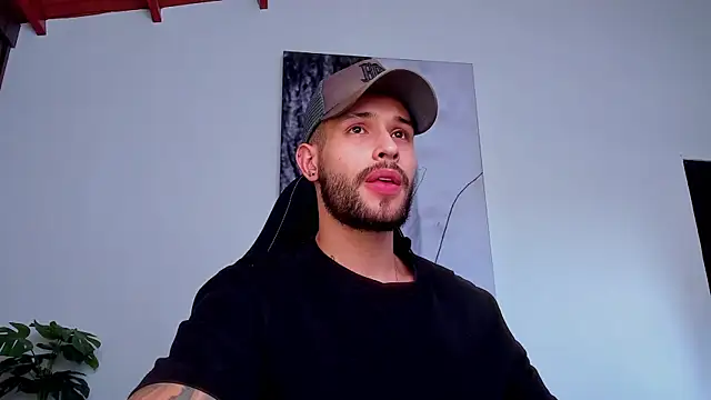 Santos ramirez1 online show from 06-17-26, 03:55