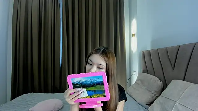 kok0mi online show from 04-11-26, 03:14