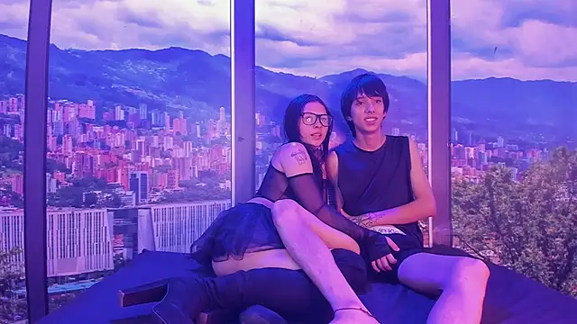 NickAndTylor online show from 04-22-26, 01:40