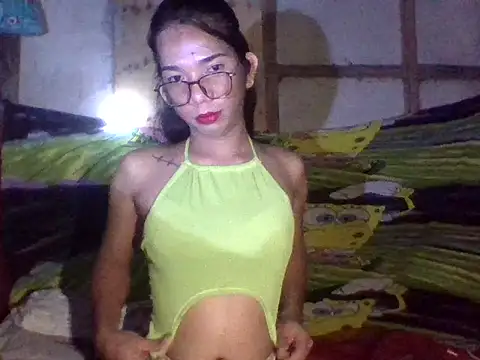 Snapshot of Lady_trix01 chatting on 05-01-26, 04:01 Lady trix01 online show from 05-01-26, 04:01