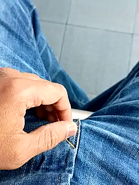 oneeyedwonder96 online show from 03-22-26, 05:32