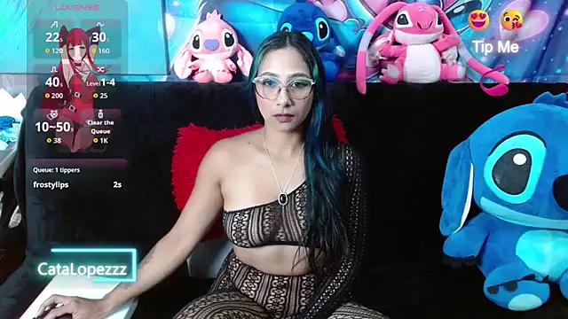 Snapshot of CataLopezzz chatting on 06-16-26, 01:16 CataLopezzz online show from 06-16-26, 01:16