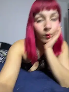 Snapshot of Amelie-RedHoney chatting on 06-12-26, 06:22 Amelie-RedHoney online show from 06-12-26, 06:22