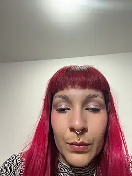 Snapshot of Amelie-RedHoney chatting on 06-07-26, 05:56 Amelie-RedHoney online show from 06-07-26, 05:56