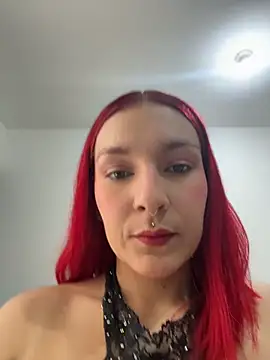 Amelie-RedHoney online show from 04-19-26, 04:08