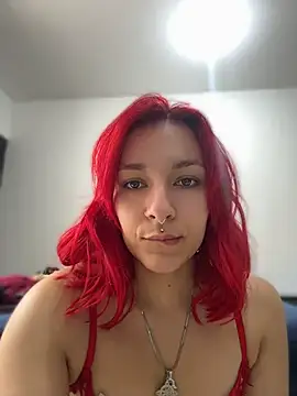 Amelie-RedHoney online show from 04-12-26, 06:44