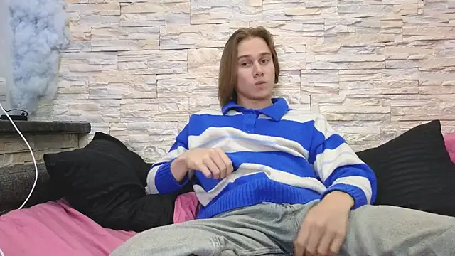Marcus Finerty online show from 06-01-26, 01:22