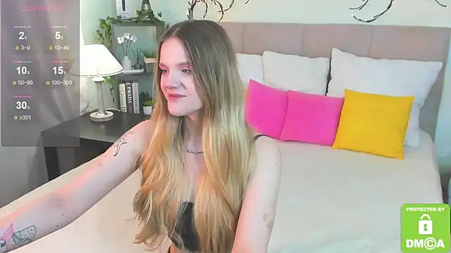 Emma peach online show from 05-23-26, 08:02