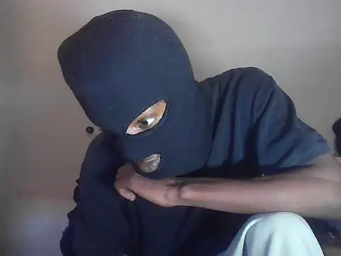 Snapshot of BhutiYangchaza69 chatting on 06-12-26, 11:19 BhutiYangchaza69 online show from 06-12-26, 11:19