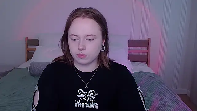 SelenaLily online show from 03-25-26, 12:59