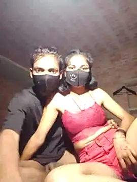 COUPLE-HOTS online show from 03-24-26, 04:29