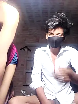 Snapshot of COUPLE-HOTS chatting on 04-12-26, 04:21 COUPLE-HOTS online show from 04-12-26, 04:21
