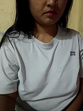 Tridha 2 online show from 07-10-26, 06:52