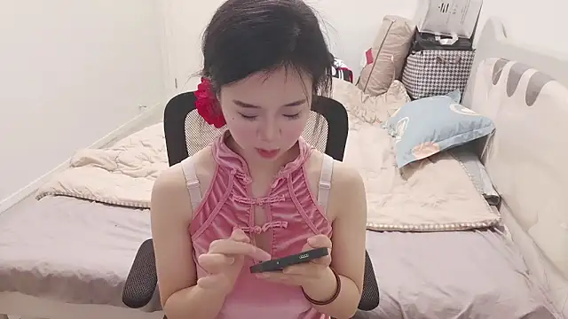 Snapshot of Sweet_Tang chatting on 04-02-26, 05:14 Sweet Tang online show from 04-02-26, 05:14