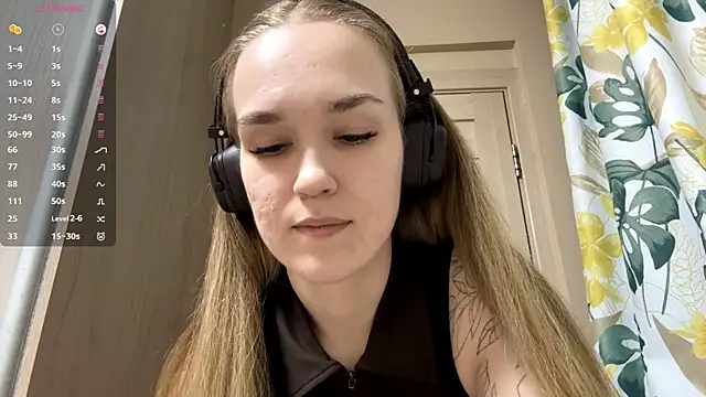 DenitaSpace online show from 04-18-26, 02:41