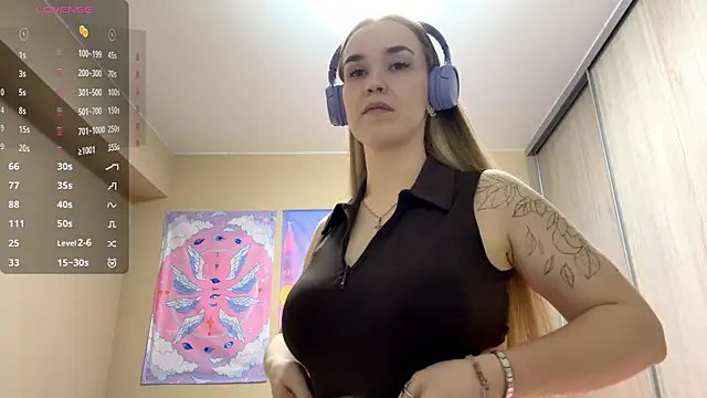 DenitaSpace online show from 04-02-26, 02:13