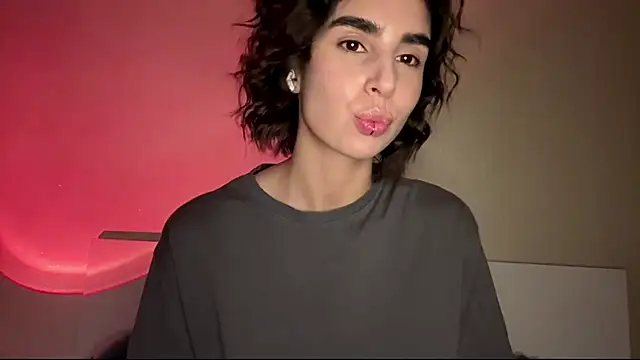 Snapshot of StephenAbati chatting on 04-01-26, 02:03 StephenAbati online show from 04-01-26, 02:03