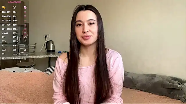 AureaMaggi online show from 03-30-26, 04:58