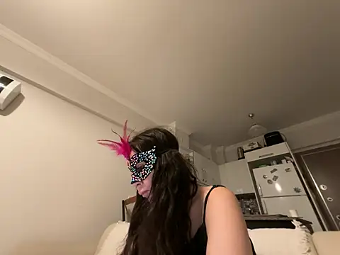 lilyums online show from 07-21-26, 07:48